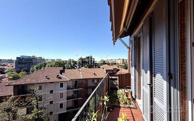Appartamento a Milano Via Rombon 3 locali