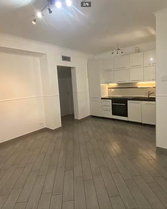 Marino trilocale con portico e 2 posti auto