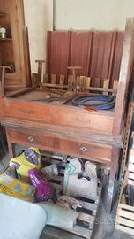 scrivanie antiche 