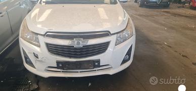 Ricambi chevrolet cruze sw cofano paraurti anterio