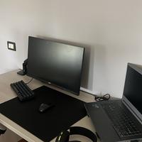 Postazione gaming completa