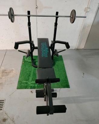 Panca piana con bilanciere 