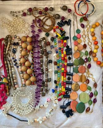 bigiotteria vintage lotto 21 collane e 3 bracciali