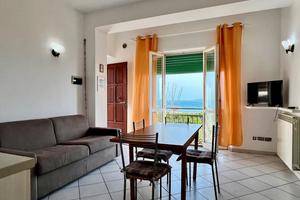 Trilocale fronte mare