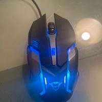 Mouse GXT da gaming con led colorati
