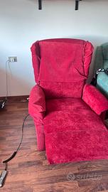 POLTRONA PER ANZIANI MOTORIZZATA