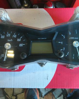 QUADRO STRUMENTI T MAX