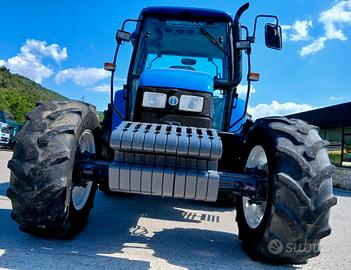 TRATTORE NEW HOLLAND TL100