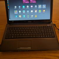 Notebook Asus  con Ubuntu 25,04 Linux