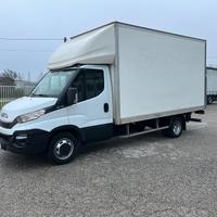 Iveco Daily 35C16 anno 2019 con sponda