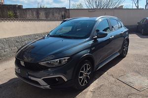Fiat Tipo Cross 1.6 Multijet garanzia 11/2027