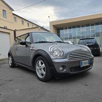 MINI cooper 1.4 benz 100mila km neopatentati