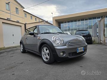MINI cooper 1.4 benz 100mila km neopatentati
