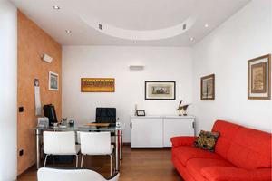 NEGOZIO IN VIA DI FORTE PASSAGGIO