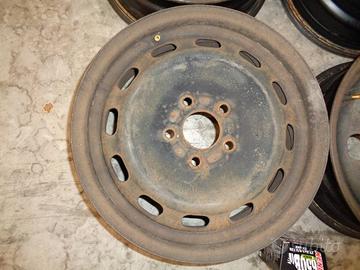 CERCHI FOCUS DA 15 X 6 POLLICI ET 52.5 2006
