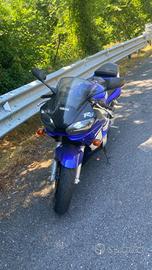 Yamaha YZF R6 - 2002