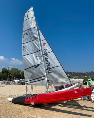 Catamarano da regata F18 Mattia Esse Sport 3