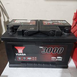 Batteria YUASA 