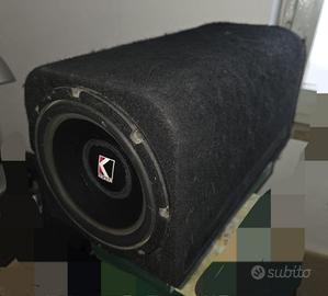 Cassa subwoofer per auto