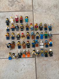 Lego minifigures