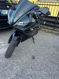 yamaha yzf R125