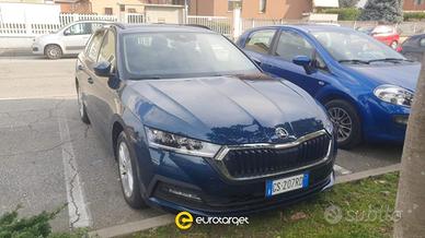 SKODA Octavia 2.0 TDI EVO SCR 150 CV DSG Wagon E