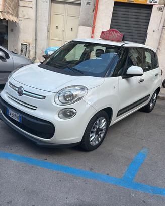 Fiat 500L 1.4 95 CV Lounge FINANZIABILE