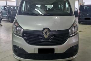 RENAULT TRAFIC 9 POSTI