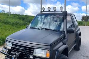 Suzuki Vitara Sidekick