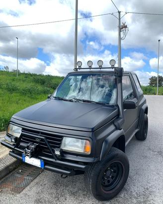 Suzuki Vitara Sidekick