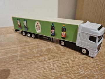 Modellino camion