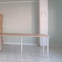 Scrivania minimal regolabile 