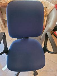 sedia blu ufficio
