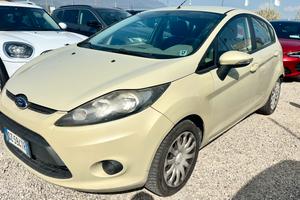 Ford Fiesta 1.2 Benzina / Metano