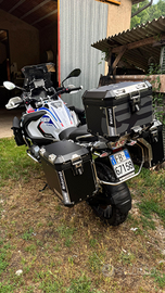 Bmw r1250gs adv