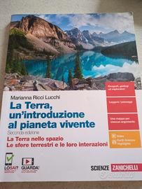 La Terra, un' introduzione al pianeta vivente