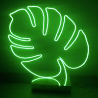 Lampada LED Neon Verde FLUO a Forma di Foglia