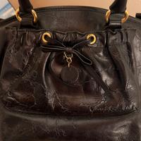 Borsa e stivali Alviero prima classe in pelle