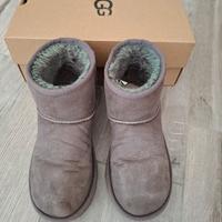 Stivali UGG