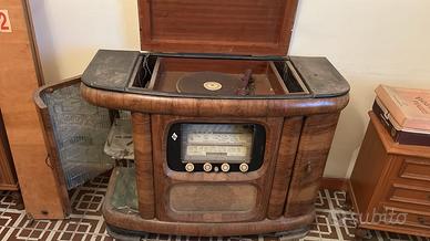 Giradischi con radio d’epoca Vis