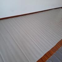 Linoleum usato 