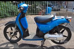 Aprilia scarabeo 50(elaborato)