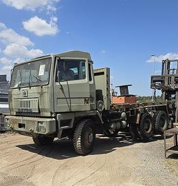 Astra bm 309-f con pianale fisso 6x6