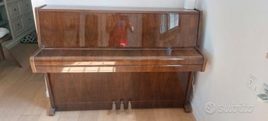 pianoforte August Forster