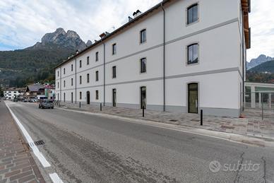 T369 - Bilocale ad angolo al secondo piano