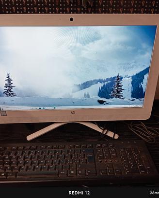 PC All-In-One HP 22" (Modello 22-b009nl)