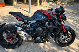 Mv agusta dragster rr 140cv