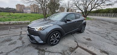 TOYOTA C-HR 1.8 Hybrid Trend Bicolor Grey/Nero