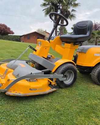Trattorino HP 20 biucilindrico - mulching