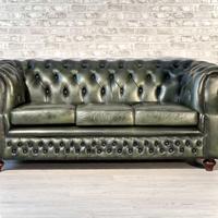 Divano Chesterfield 3 posti inglese vintage